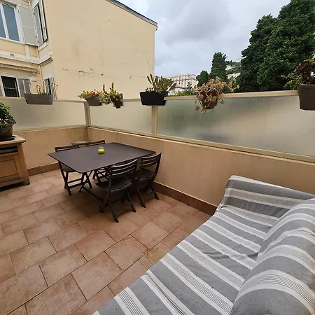 Michele Family - Centre - 2 Pieces Tranquille - A 150 M De La *